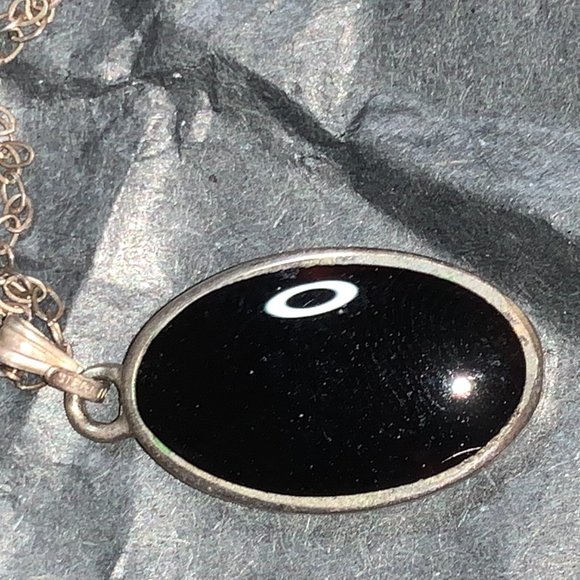 19" Vintage Cable chain with Onyx Starburst Pendant - Picture 9 of 16